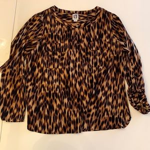 Beautiful animal print new no tags